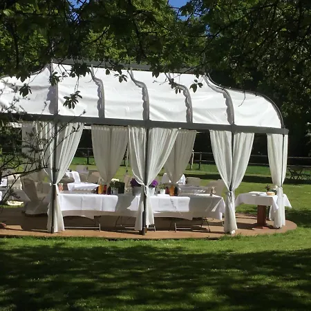 Forsthaus Heiligenberg ブルッフハウゼン・ヴィルセン