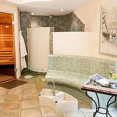 Forsthaus Heiligenberg Hotel 4*